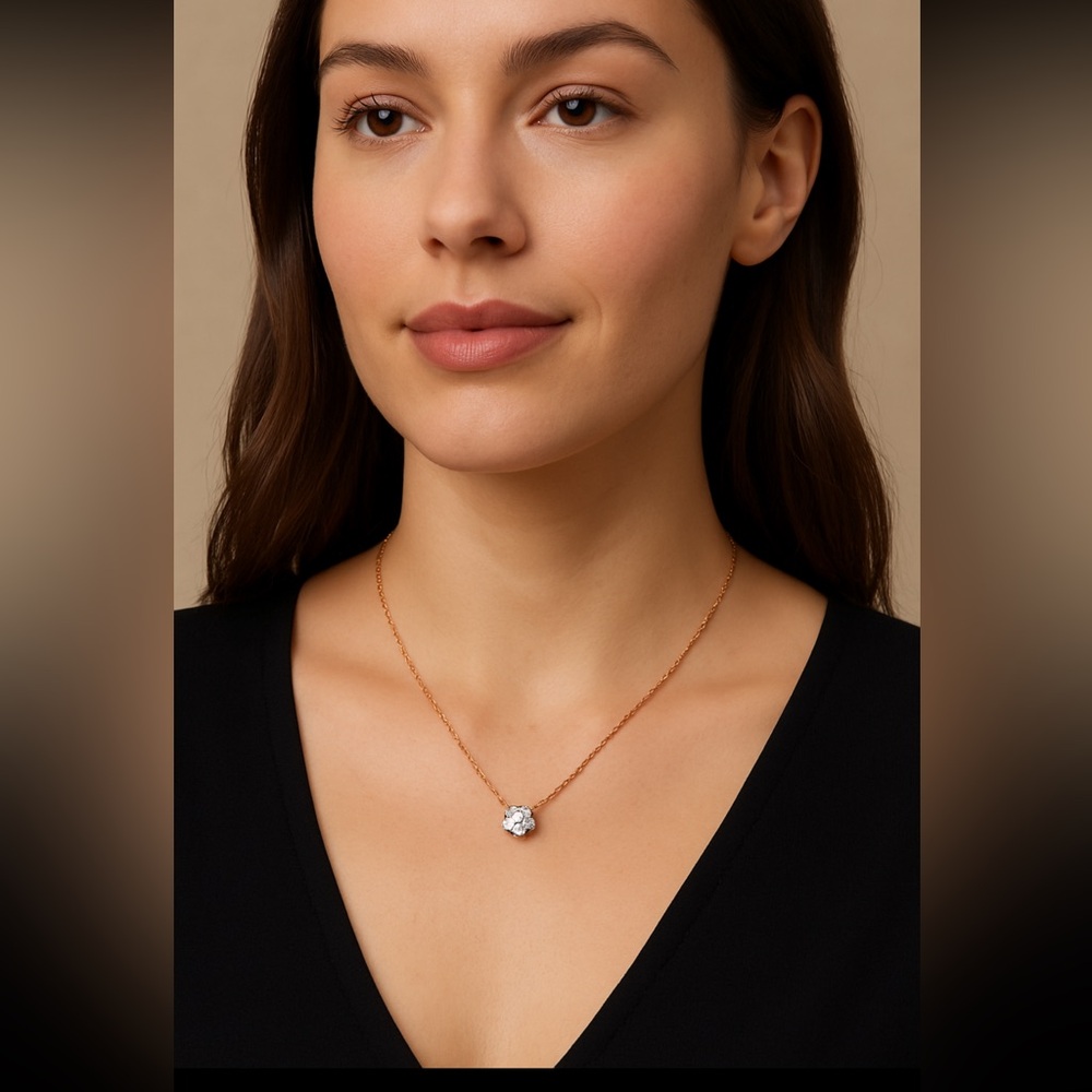 Sterling Silver Sparkling Crystal Pendant Necklace NWT